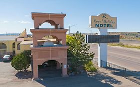 Royal Holiday Motel By Belvilla Gallup I-40